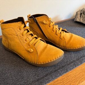 Josef Seibel Yellow Ankle Boots Unique Style